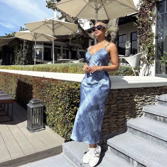 Zara Blue Dress - Picture 6 of 10